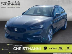 Grau Gebraucht 2024 Seat Leon FR Kombi | 31.990 € (Etwas zu teuer)