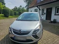 Silber Gebraucht 2016 Opel Zafira Tourer Style Van / Kleinbus | 9.250 € (Guter Preis)