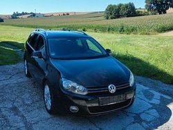 Schwarz Gebraucht 2011 VW Golf VI Style Kleinwagen | 3.000 € (Superpreis)