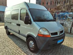 Grau Gebraucht 2004 Renault Master Van | 11.000 €