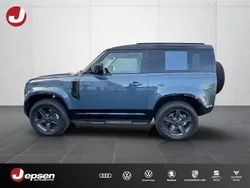 Tasman blue Gebraucht 2025 Land Rover Defender SE Dynamic SUV | 82.900 € (Fairer Preis)