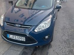 Blau Gebraucht 2014 Ford C-MAX Titanium Van / Kleinbus | 4.500 € (Fairer Preis)
