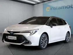 Weiß Gebraucht 2024 Toyota Corolla Kombi | 33.049 € (Teuer)