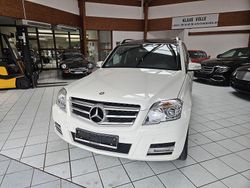 Weiß Gebraucht 2010 Mercedes GLK220 Sport SUV | 12.850 € (Fairer Preis)