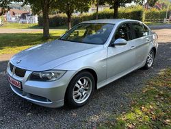 Silber Gebraucht 2006 BMW 325 Comfort Edition Limousine | 8.490 € (Etwas zu teuer)