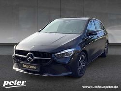 Unilack nachtschwarz Gebraucht 2025 Mercedes 200 Progressive Kombi | 39.710 €