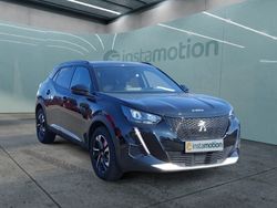 Schwarz Gebraucht 2023 Peugeot e-2008 Allure SUV | 25.270 € (Teuer)