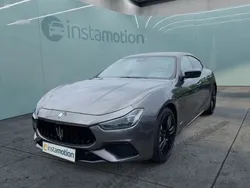 Grün Gebraucht 2021 Maserati Ghibli Coupé | 58.596 €