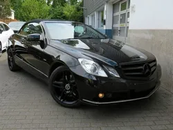 Schwarz Gebraucht 2011 Mercedes E250 Avantgarde Cabrio | 14.999 € (Fairer Preis)
