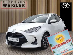Schneeweiss Neu 2025 Toyota Yaris Hybrid Comfort Kleinwagen | 26.990 € (Etwas zu teuer)