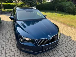 Blau Gebraucht 2016 Skoda Superb Style Kombi | 18.400 € (Fairer Preis)