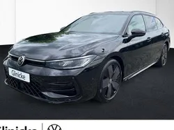 Schwarz Neu 2025 VW Passat R-line Kombi | 61.295 €