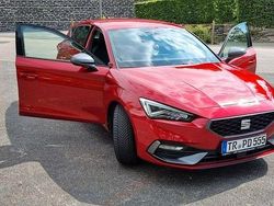 Rot Gebraucht 2020 Seat Leon FR Limousine | 19.900 € (Guter Preis)