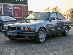 Blau Gebraucht 1988 BMW 524 Limousine | 13.890 €