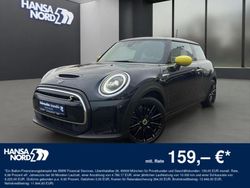 Schwarz / enigmatic black (metallic) Gebraucht 2021 Mini Cooper Kleinwagen | 16.250 € (Fairer Preis)