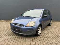 Blau Gebraucht 2006 Ford Fiesta Ambiente Kleinwagen | 2.490 € (Fairer Preis)