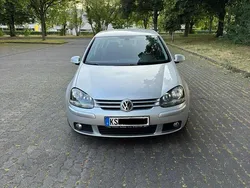 Silber Gebraucht 2008 VW Golf V Limousine | 2.100 € (Fairer Preis)