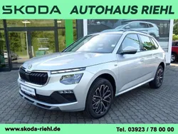 Brilliantsilber metallic Neu 2025 Skoda Kamiq Selection SUV | 28.590 € (Fairer Preis)