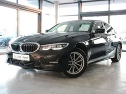 Schwarz Gebraucht 2020 BMW 320 Sport Line Limousine | 24.949 € (Fairer Preis)