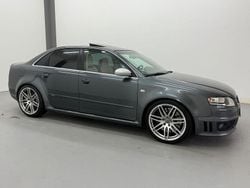 Grau Gebraucht 2006 Audi RS4 Sport Limousine | 27.250 €