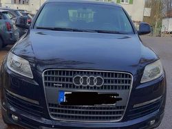 Blau Gebraucht 2007 Audi Q7 Comfort SUV | 8.799 €