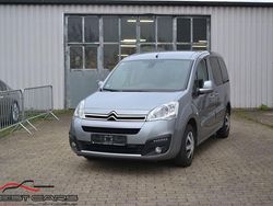 Grau Gebraucht 2018 Citroën Berlingo SELECTION Van / Kleinbus | 17.950 €