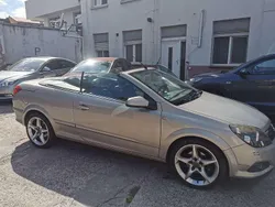 Beige Gebraucht 2007 Opel Astra Cabriolet Cosmo Cabrio | 3.500 € (Guter Preis)