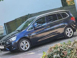 Blau Gebraucht 2016 BMW 220 Gran Tourer Luxury Line Van / Kleinbus | 18.500 € (Fairer Preis)