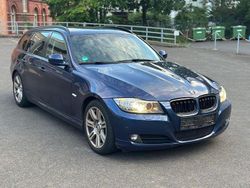 Blau Gebraucht 2012 BMW 320 Kombi | 4.599 € (Guter Preis)