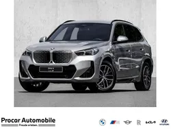 Silber Neu 2025 BMW iX1 M Sport SUV | 55.980 € (Fairer Preis)