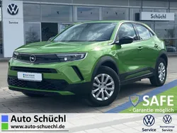Grün Gebraucht 2021 Opel Mokka-e Edition SUV | 16.570 € (Guter Preis)