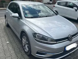 Silber Gebraucht 2019 VW Golf VII Join Limousine | 17.000 € (Guter Preis)