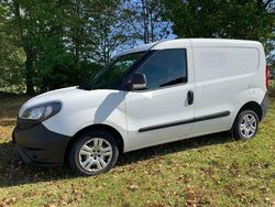 Weiß Gebraucht 2021 Fiat Doblò Van / Kleinbus | 7.378 € (Superpreis)