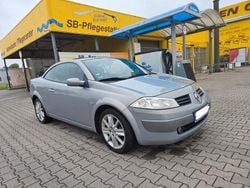 Silber Gebraucht 2004 Renault Mégane Coupé Privilege Coupé | 2.200 €