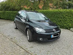 Schwarz Gebraucht 2013 VW Golf Plus Life Van / Kleinbus | 6.499 € (Fairer Preis)