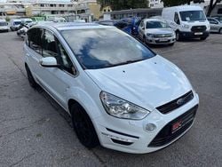 Weiß Gebraucht 2013 Ford S-MAX Trend Van / Kleinbus | 9.990 € (Fairer Preis)