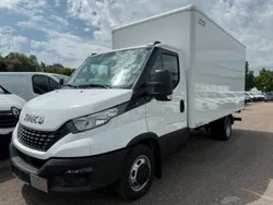 Weiss ic 194 Gebraucht 2022 Iveco Daily Van | 25.990 € (Etwas zu teuer)