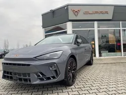 Grau (graphene grau) Gebraucht 2025 Cupra Leon VZ Kombi | 49.990 € (Teuer)