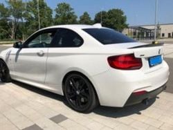 Weiß Gebraucht 2020 BMW M240 M Sport Coupé | 42.500 € (Etwas zu teuer)