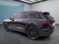 Schwarz Gebraucht 2023 VW Touareg R SUV | 69.349 € (Fairer Preis)