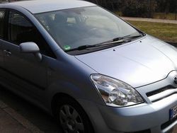 Blau Gebraucht 2005 Toyota Corolla Verso Sol Van / Kleinbus | 6.990 € (Teuer)