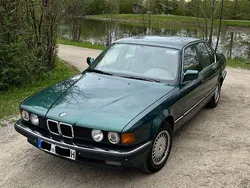 Grün Gebraucht 1992 BMW 730 Limousine | 5.500 €