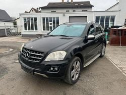Schwarz Gebraucht 2009 Mercedes ML320 SUV | 5.900 € (Superpreis)