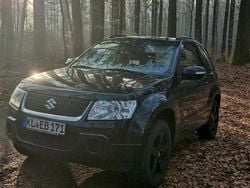 Schwarz Gebraucht 2011 Suzuki Grand Vitara SUV | 8.500 € (Guter Preis)
