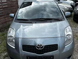 Silber Gebraucht 2008 Toyota Yaris Team Kleinwagen | 4.980 € (Fairer Preis)