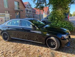Schwarz Gebraucht 2017 Mercedes E200 Avantgarde Limousine | 22.200 € (Fairer Preis)