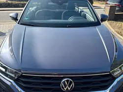 Grau Gebraucht 2021 VW T-Roc Cabriolet Style Cabrio | 22.200 € (Etwas zu teuer)