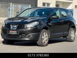Schwarz Gebraucht 2012 Nissan Qashqai Visia SUV | 6.690 € (Fairer Preis)