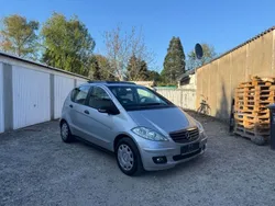 Silber Gebraucht 2007 Mercedes A150 Classic Van / Kleinbus | 3.650 € (Fairer Preis)