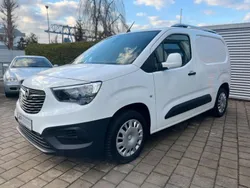 Weiß Gebraucht 2021 Opel Combo Edition Van / Kleinbus | 14.900 € (Superpreis)